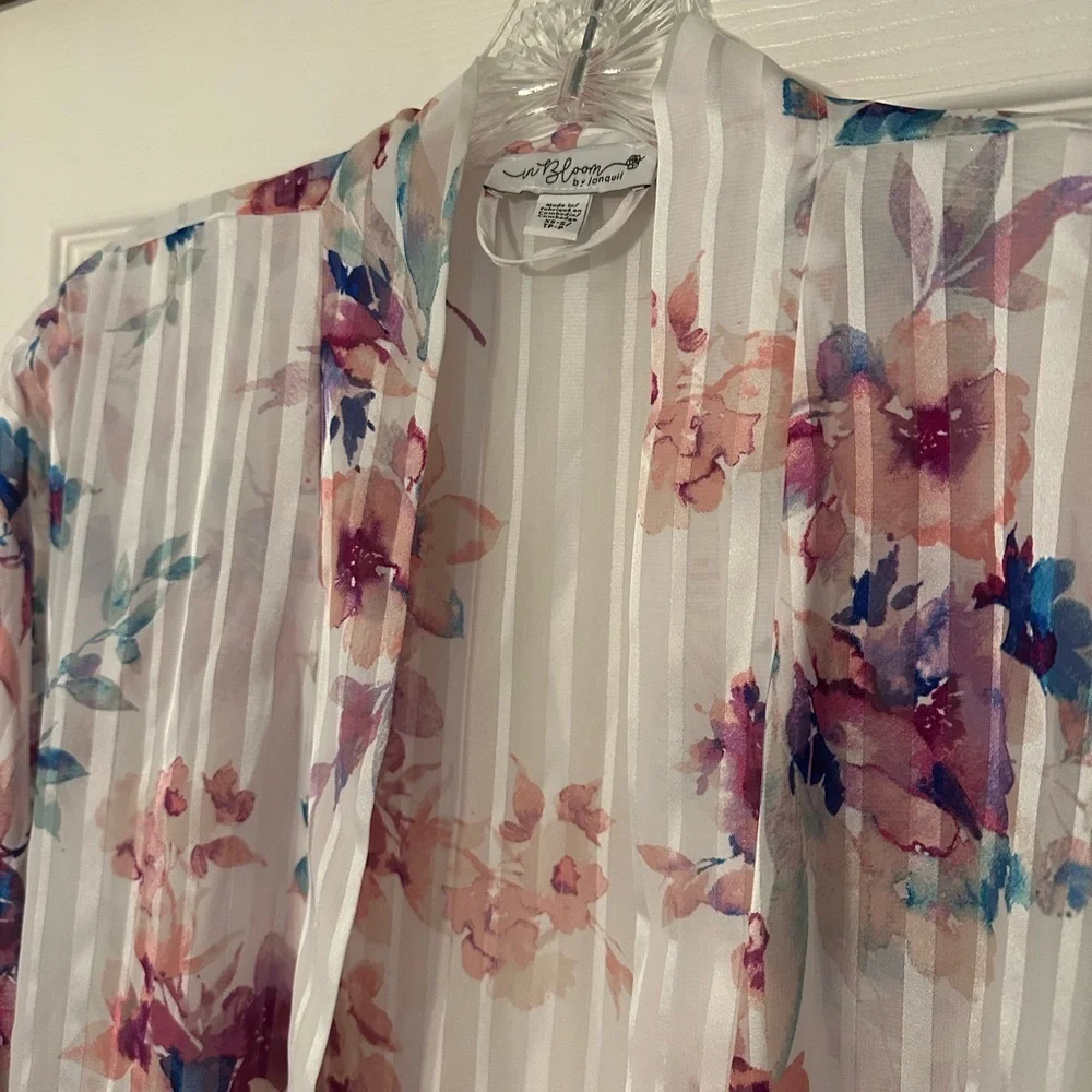 In Bloom by Jonquil Floral Sheer Robe w/ Lace Trim